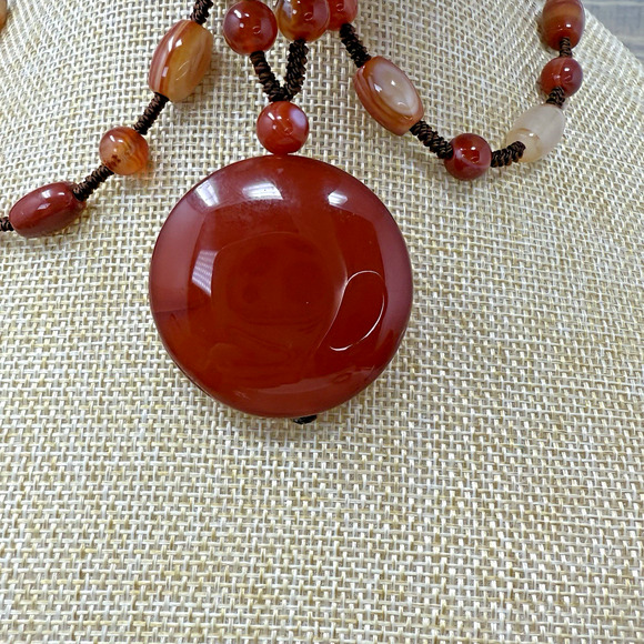Carnelian Agate Beaded Pendant Hand Strung Necklace - Picture 11 of 11